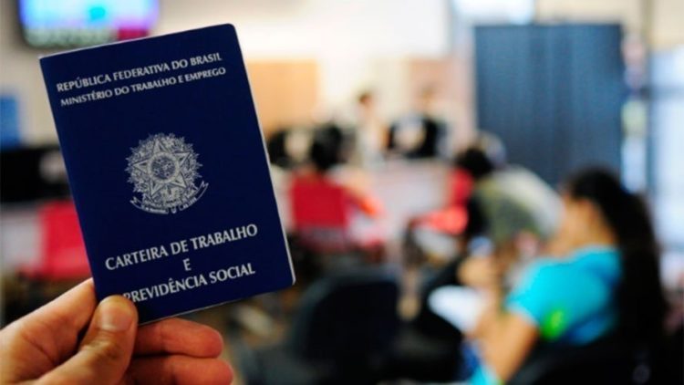 Em busca de emprego? Veja lista de profissões que devem bombar em 2019
