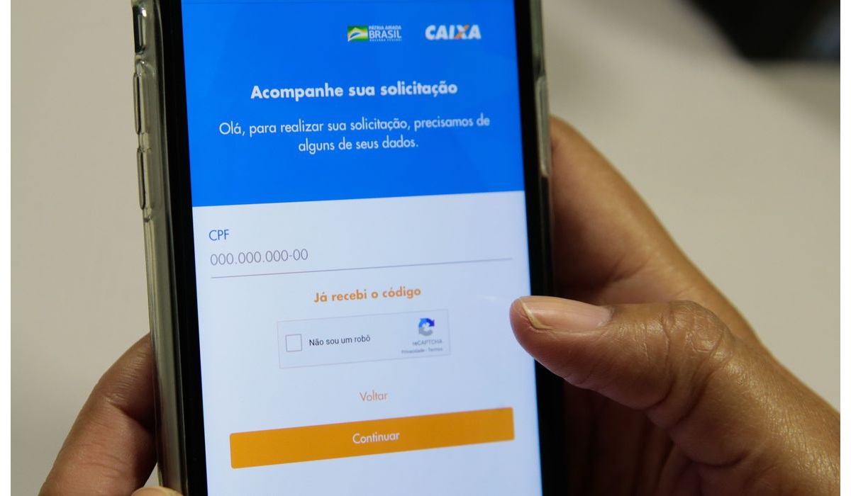 1,9 milhão de trabalhadores receberão os R$ 600 no sábado, afirma Caixa