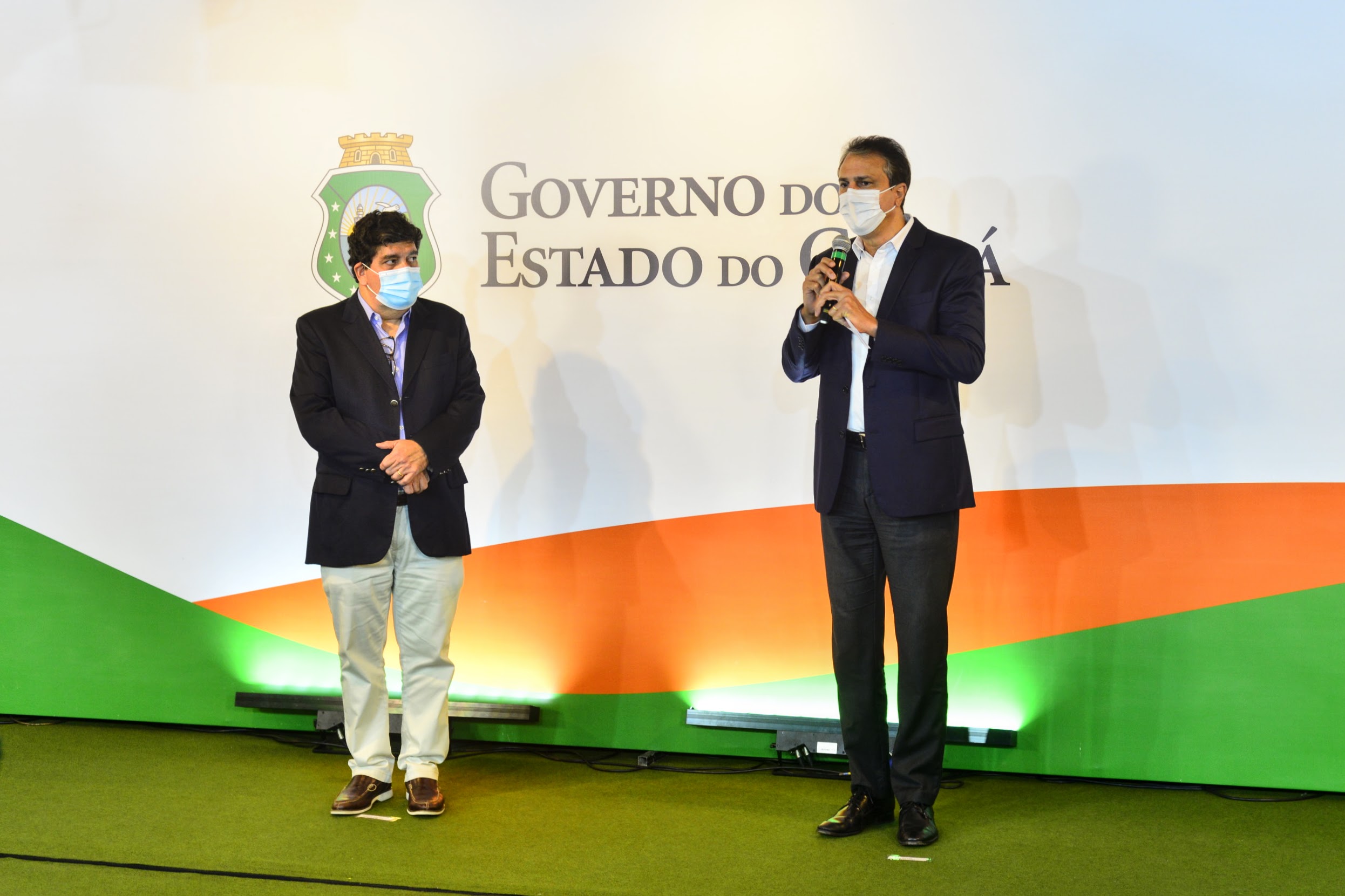 Governo do Ceará anuncia concurso com mais de 6 mil vagas para nível médio, técnico e superior