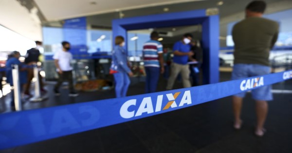 Saque extraordinário do FGTS pode ser feito até hoje