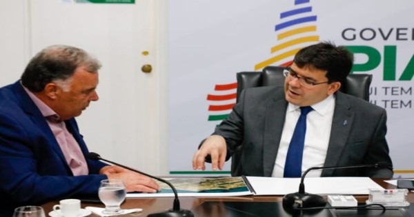 Governador comemora investimento do Grupo Arrey nos setores imobiliário e hoteleiro no litoral do Piauí